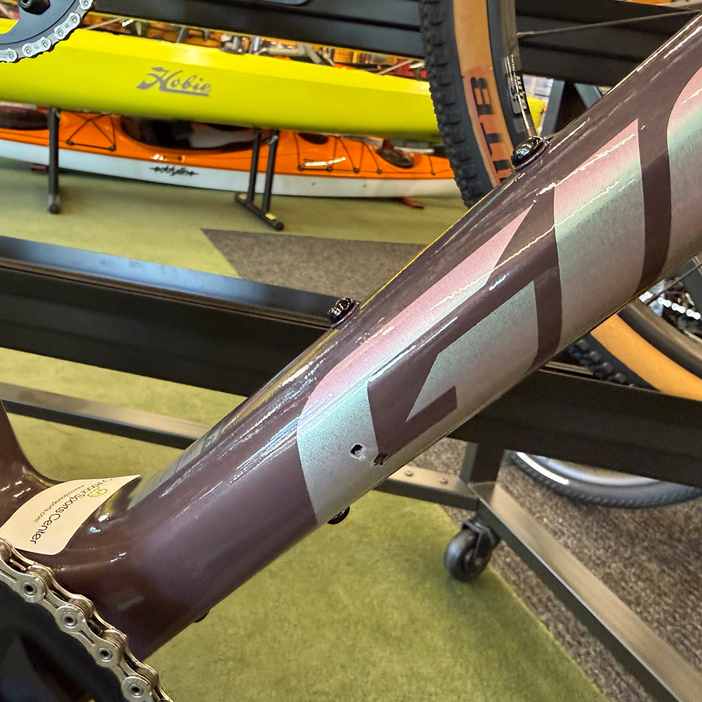 Revolt Advanced 0 (Factory blemish)