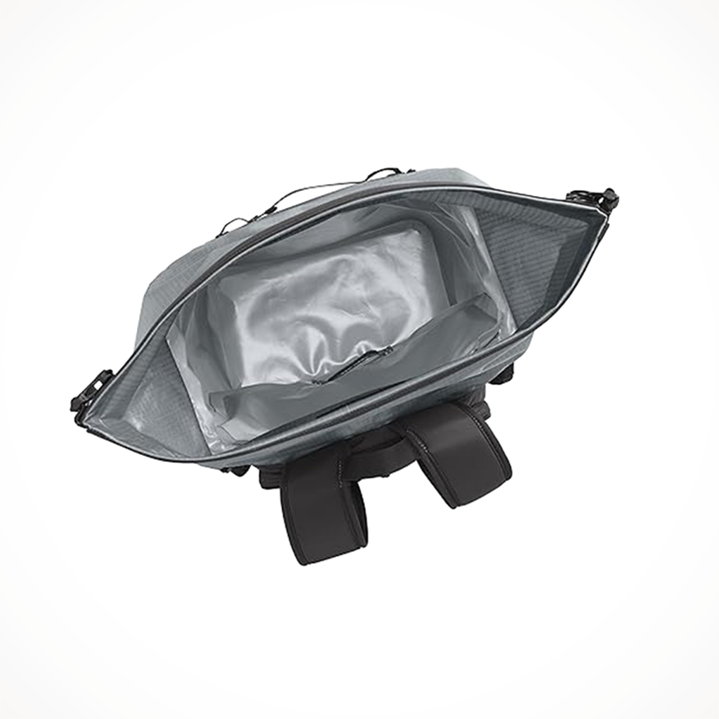 Product image: Camelbak Chillbak 6L Resevoir M Onument Grey alt2.