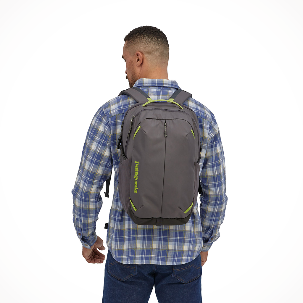 Camping Backpacks Patagonia Refugio Daypack 26L Forge Grey Model