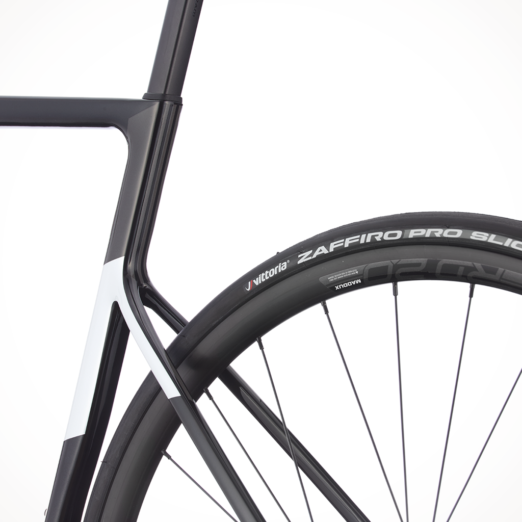 Product image: Cannondale Super Six EVO Disc 105 Black Pearl 2023 Alt1.