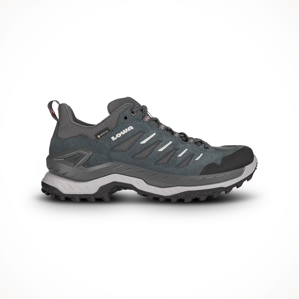 Product image: Lowa Innovo GTX Lo Dark Petrol moor Mens 2026, shown in primary marketing view.