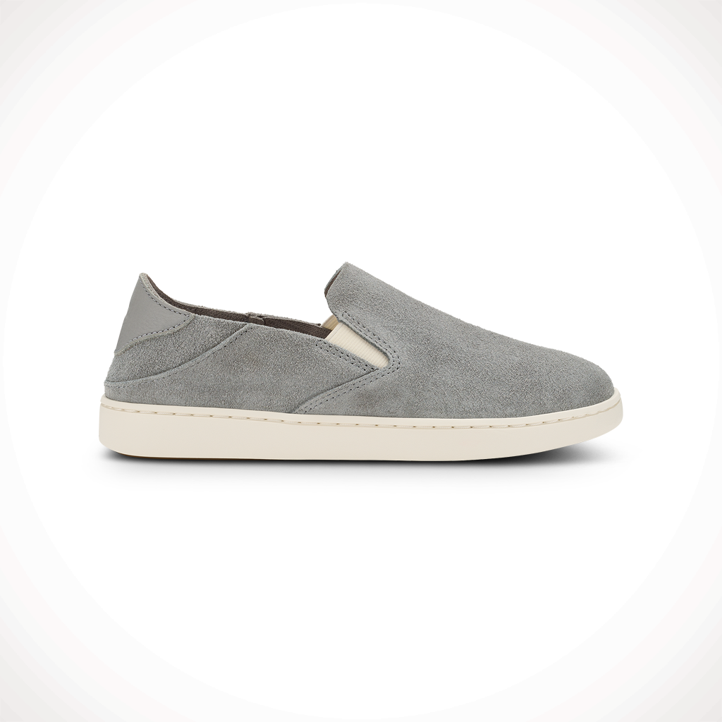 Product image: Olukai Pehuea Luxe Ash W Omens 2025, shown in primary marketing view.