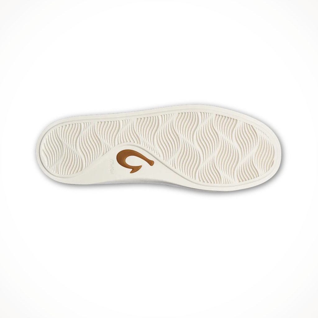 Product image: Olukai Mens Tradewind Off White, showing the outsole tread pattern.
