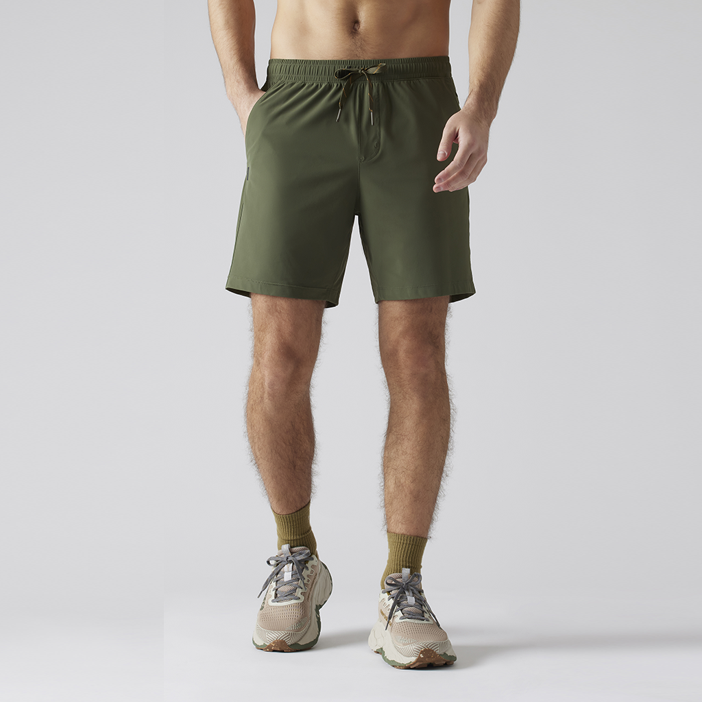 Product image: Rhone Pursuit Short lichen Green mens 2025 Alt1.