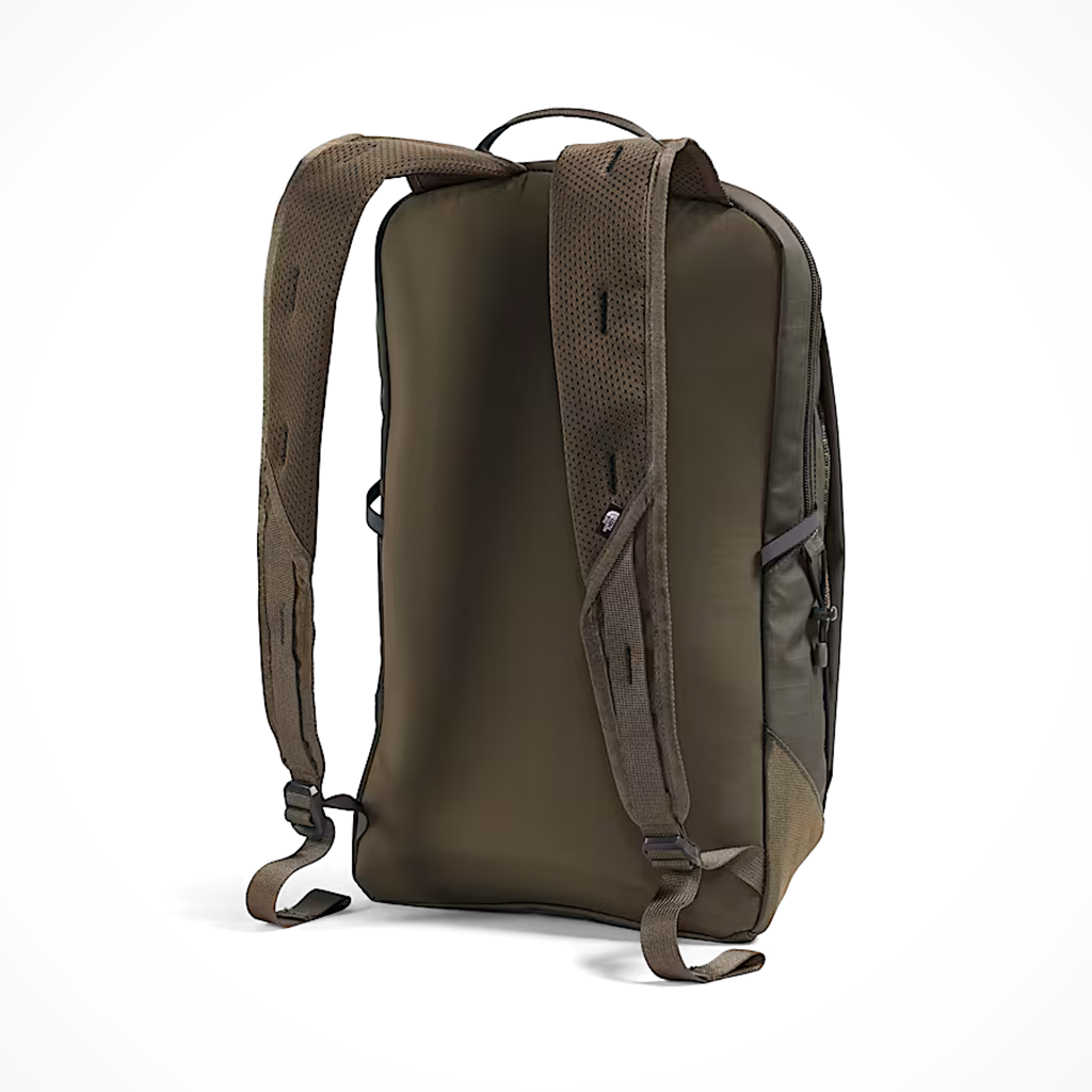 Base Camp Voyager Pro Lightweight Pack