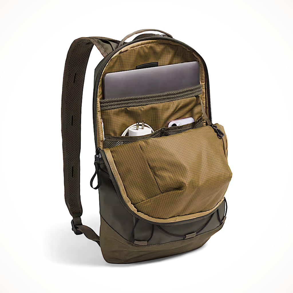 Base Camp Voyager Pro Lightweight Pack