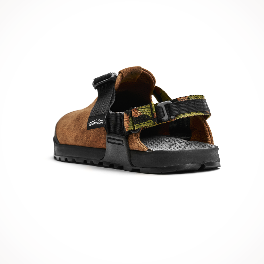 Mountain Clog - Leather Suede — Unisex - OutdoorSports.com Mountain Clog - Leather Suede — Unisex - OutdoorSports.com