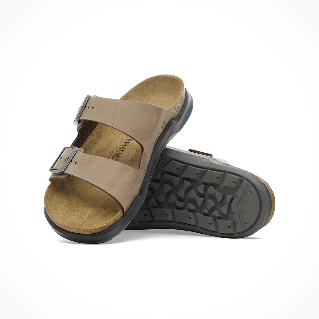Product image: Birkenstock Arizona CT Tobacco Brown Mens 2026, shown as a pair.