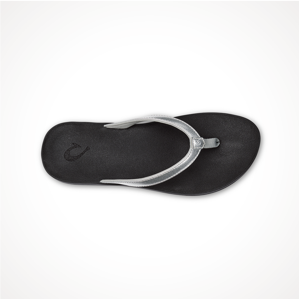 Footwear Olukai Womens Puawe Silver Black Top
