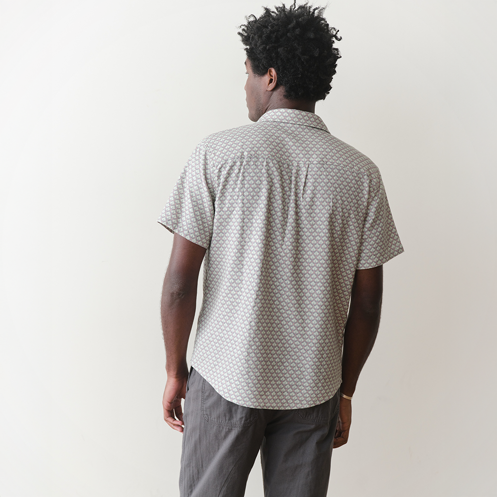 Product image: Marine Layer Classic Stretch Selvage Shirt Light Blue A Gave Mens 2026 Alt2.