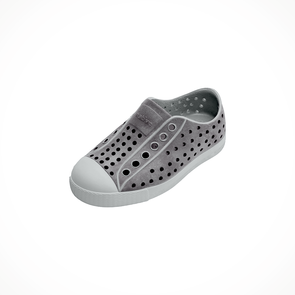 Product image: Native Jefferson Stonewash Dawn Blue Satelite Brushed Kids 2026, shown from a three-quarter angled view.