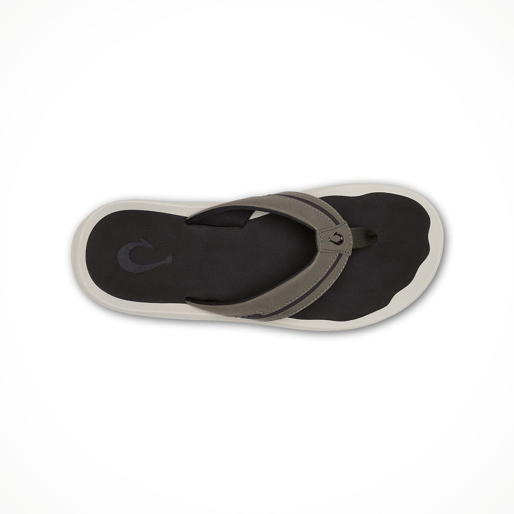 Product image: Olukai Akeu Mustang Dark Java Mens 2026, shown from above.
