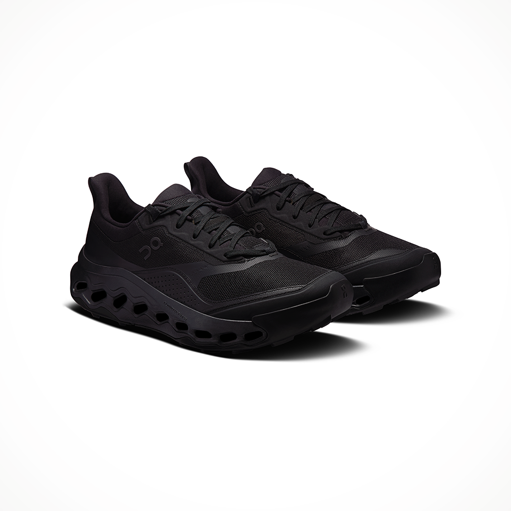 Product image: On Cloudhorizon 2 WP Black Black Mens 2026, shown as a pair.