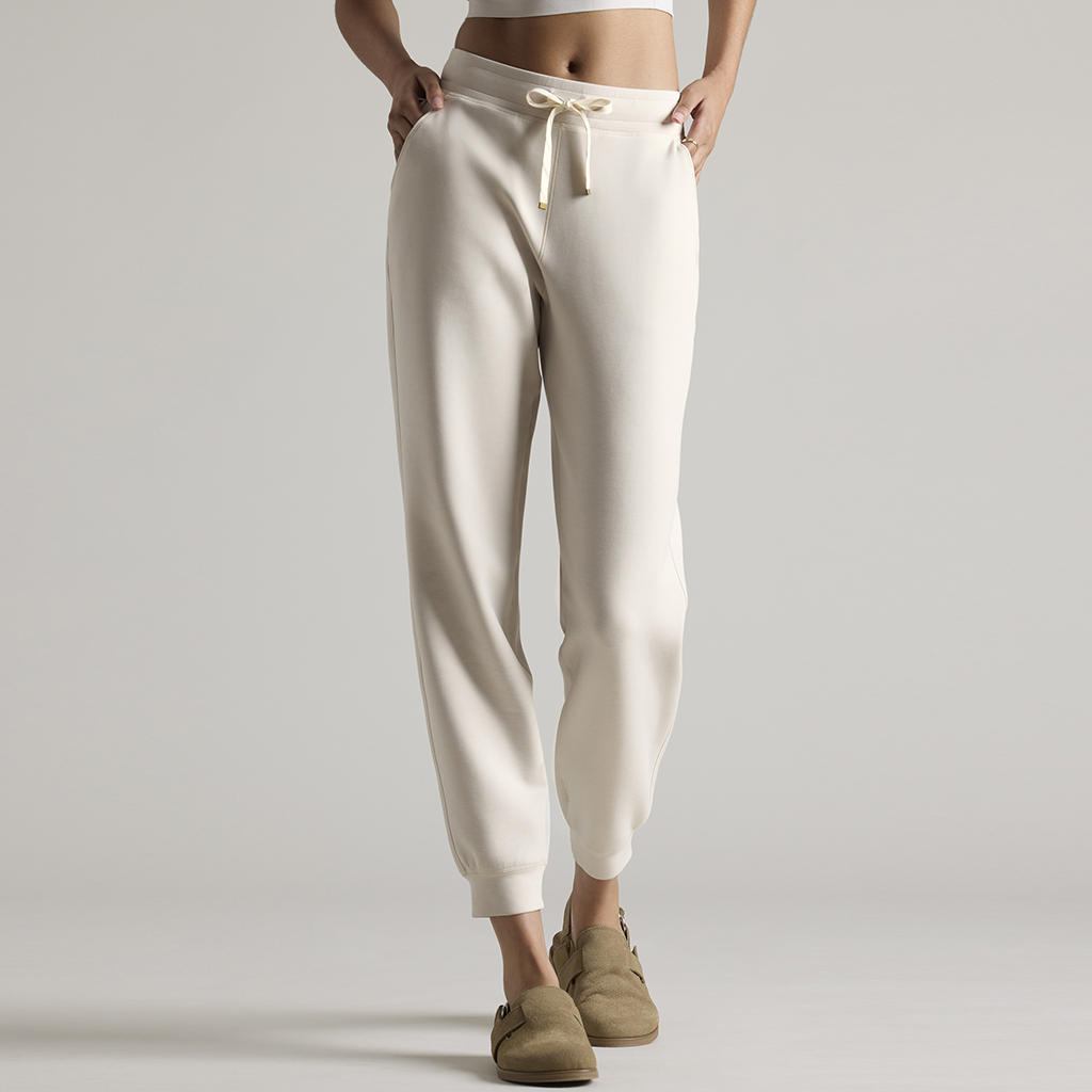 Product image: Rhone Dream Glow Jogger sand Womens 2025 Alt1.