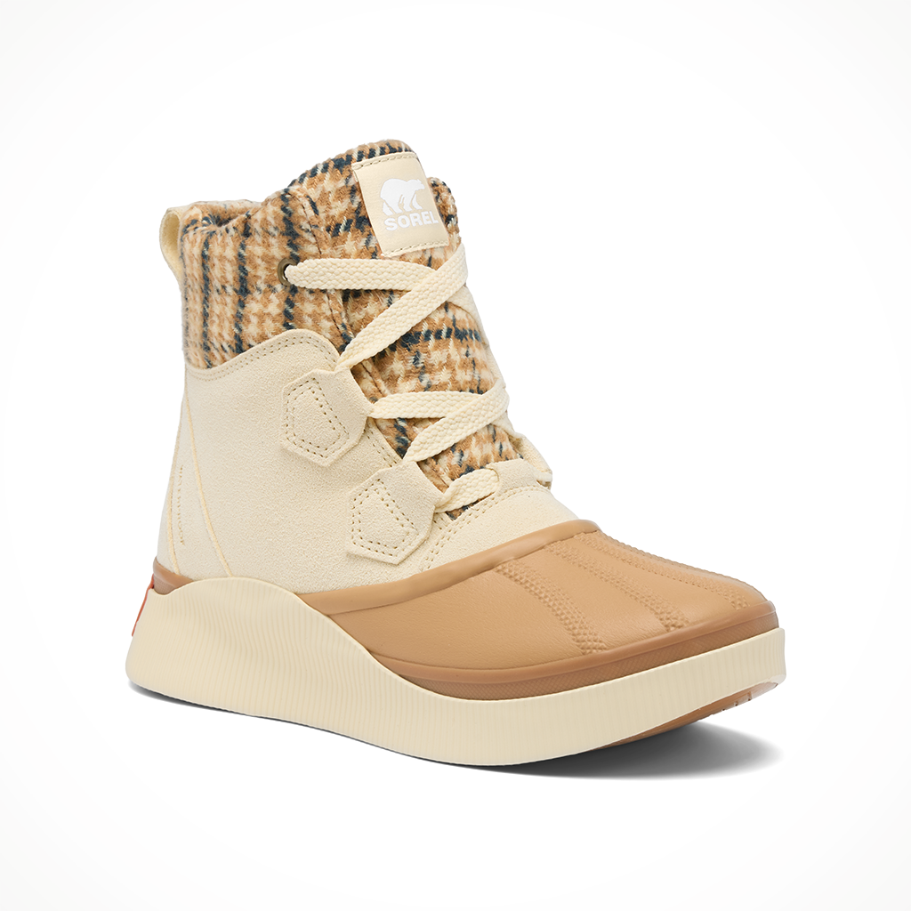 Product image: Sorel out N about IV Chillz WP honey White TA womens 2025, shown from a three-quarter angled view.