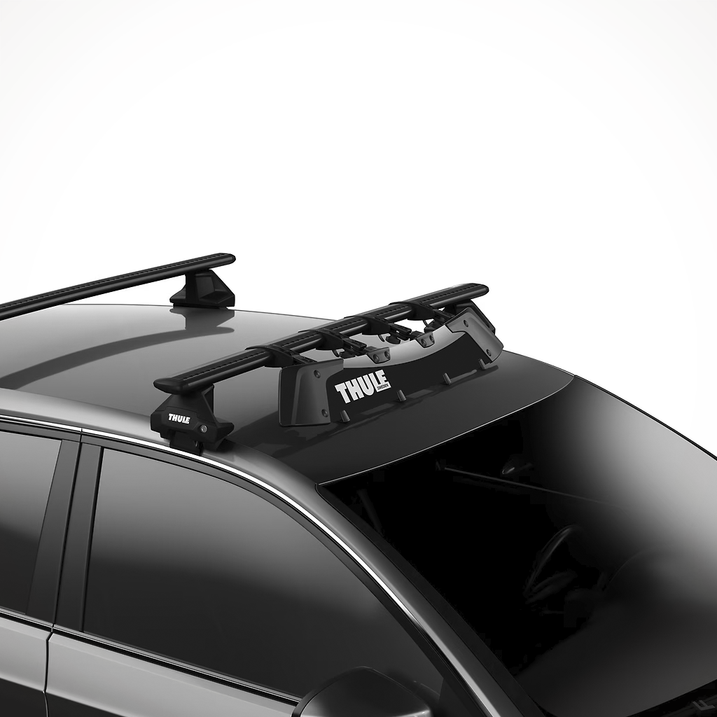 Thule AirScreen M Roof Rack Fairing On Car